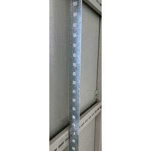 Профиль вертикальный 2000x36х36 ПВ-01