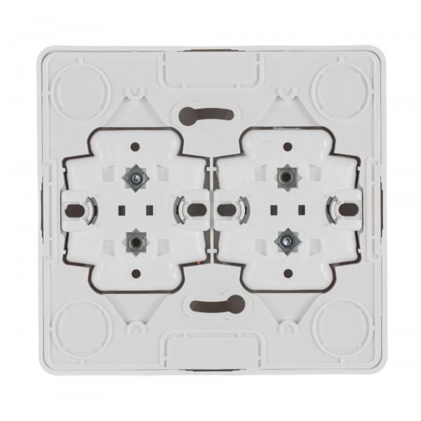 Розетка Schneider Electric ЭТЮД 4х-мест. О/У 16А/250В БЕЛЫЙ