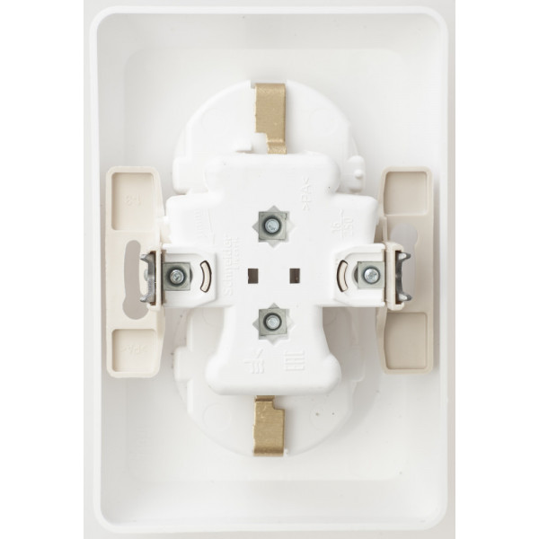 Розетка Schneider Electric ЭТЮД 2х-мест. С/У с заземл. 16А/250В БЕЛЫЙ