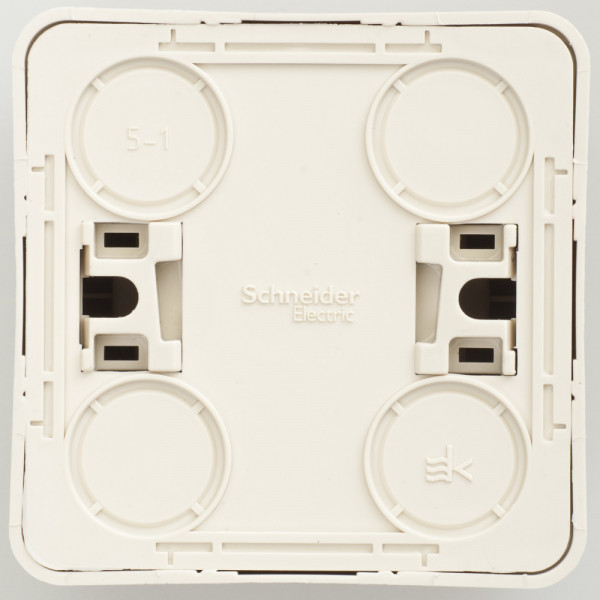 Розетка Schneider Electric ЭТЮД 1-мест. О/У 16А/250В КРЕМОВЫЙ