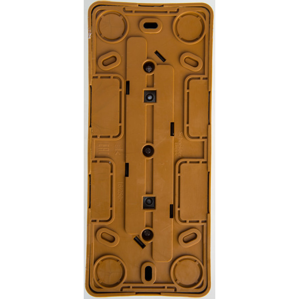 Розетка Schneider Electric ЭТЮД 3х-мест. О/У с заземл. 16А/250В БУК